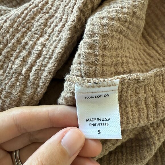 It Is Well LA - Organic Reversible Gauze Midi Dress - Picture 7 of 9